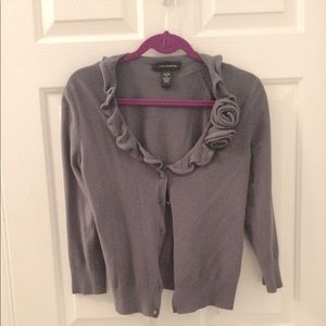 Flower ruffle cardigan